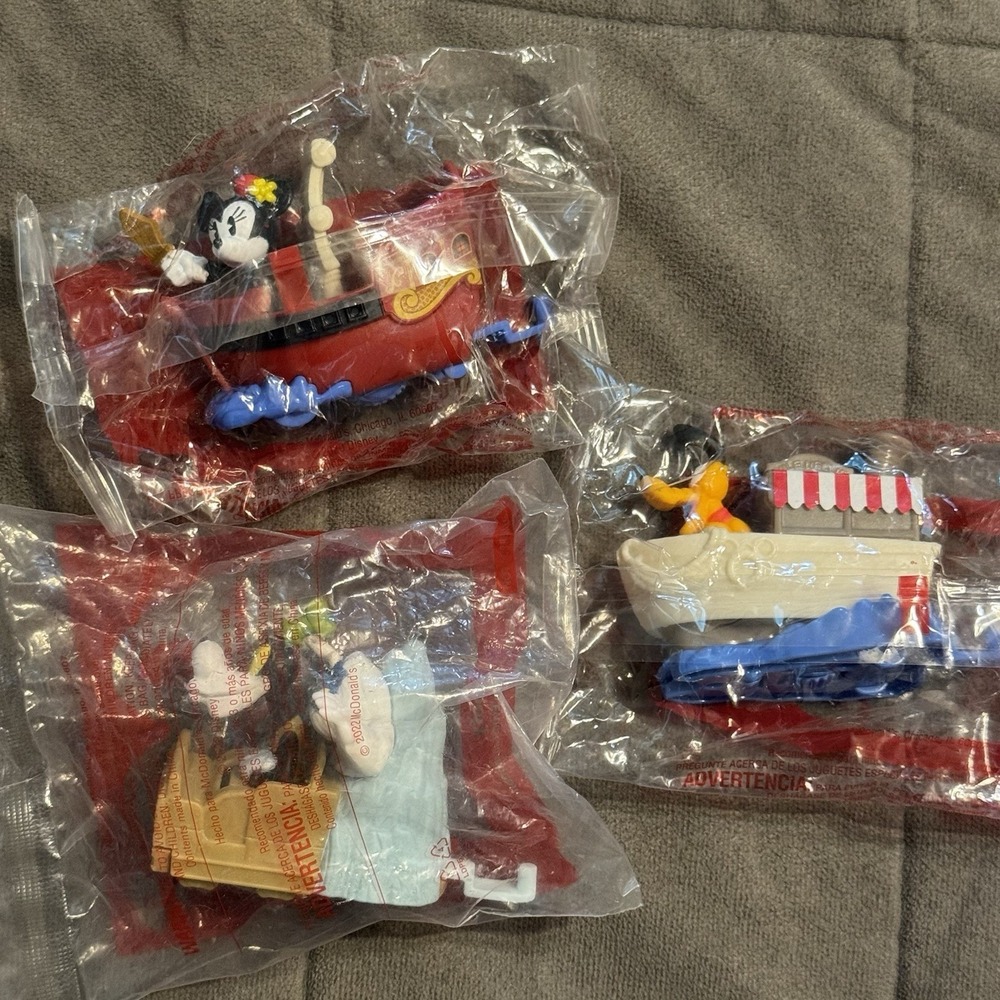 McDonalds Happy Meal Toys Mickey &‎ Minnies Runaway Railway Lot Of 3 Pluto Goofy